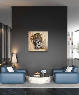Tableau du jaguar, une œuvre d'art unique alliant précision du dessin, gravure laser et peinture à la main. Un mélange parfait entre art et nature, offrant une vision captivante du majestueux jaguar.
